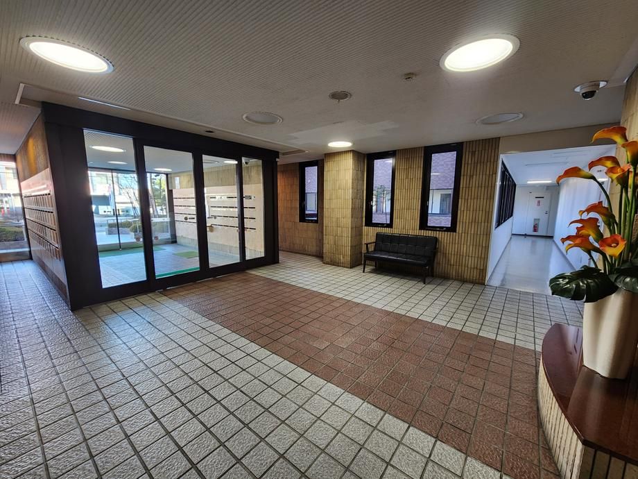 3LDK Apartment for Sale in Hakodate, Hokkaido - 67.59m2 - Thumbnail 4