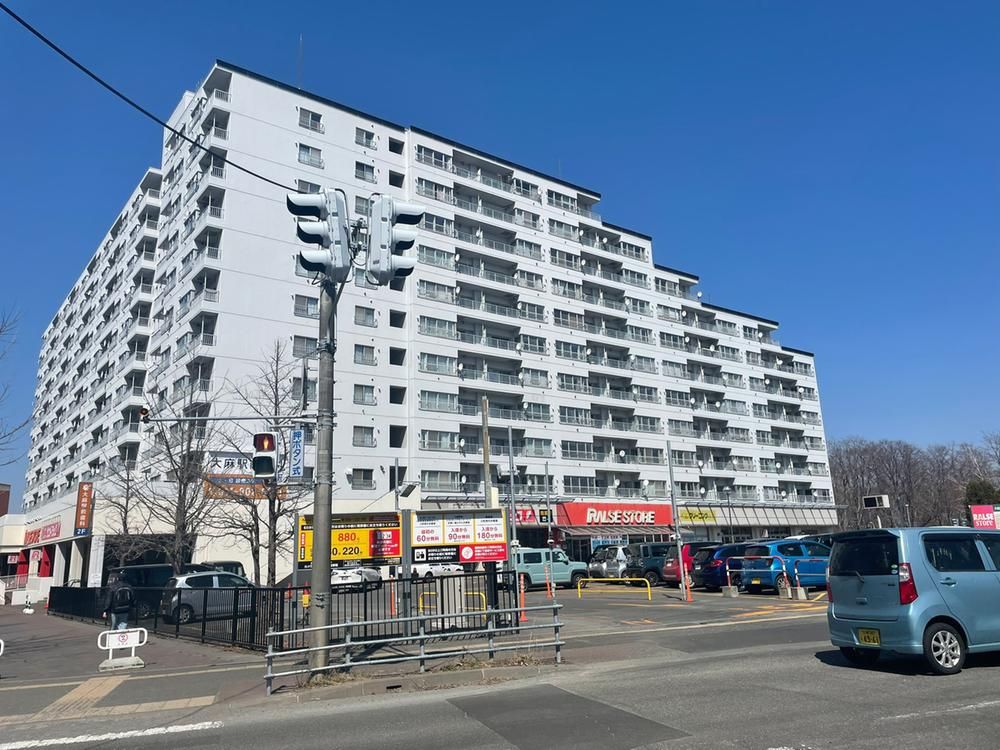 3LDK Apartment for Sale in Ebetsu, Hokkaido - 60.68m² - Thumbnail 2