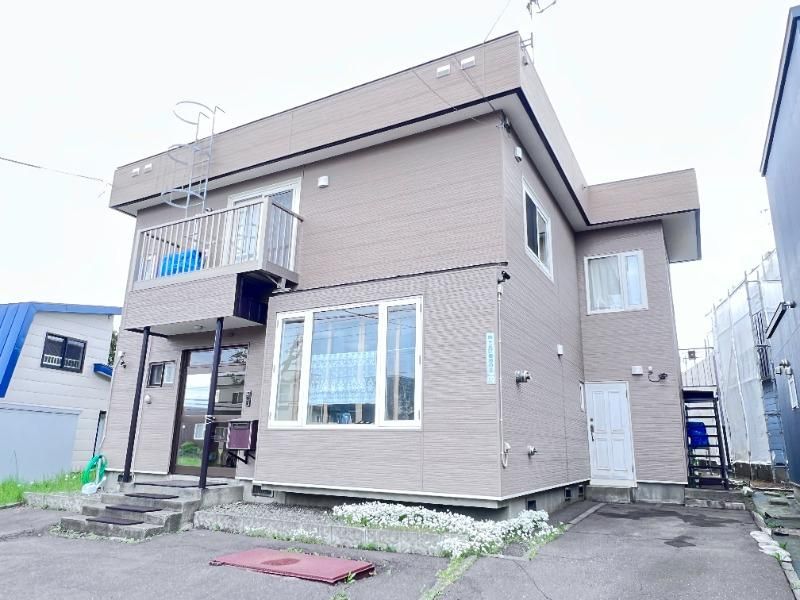 3LDK House for Sale in Mukogaoka, Ebetsu, Hokkaido - Thumbnail 2