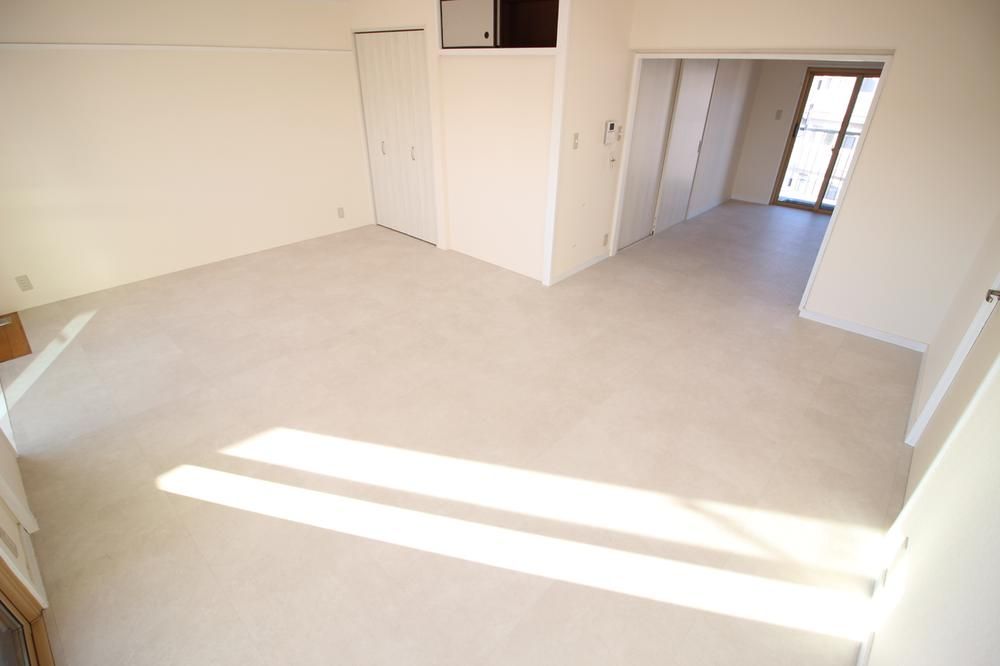 2LDK Resale Apartment in Ebina, Kanagawa - Thumbnail 4