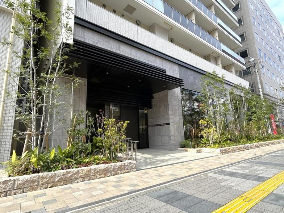 4LDK Apartment for Sale in Atsugi City Near Hon-Atsugi Station - Thumbnail 2