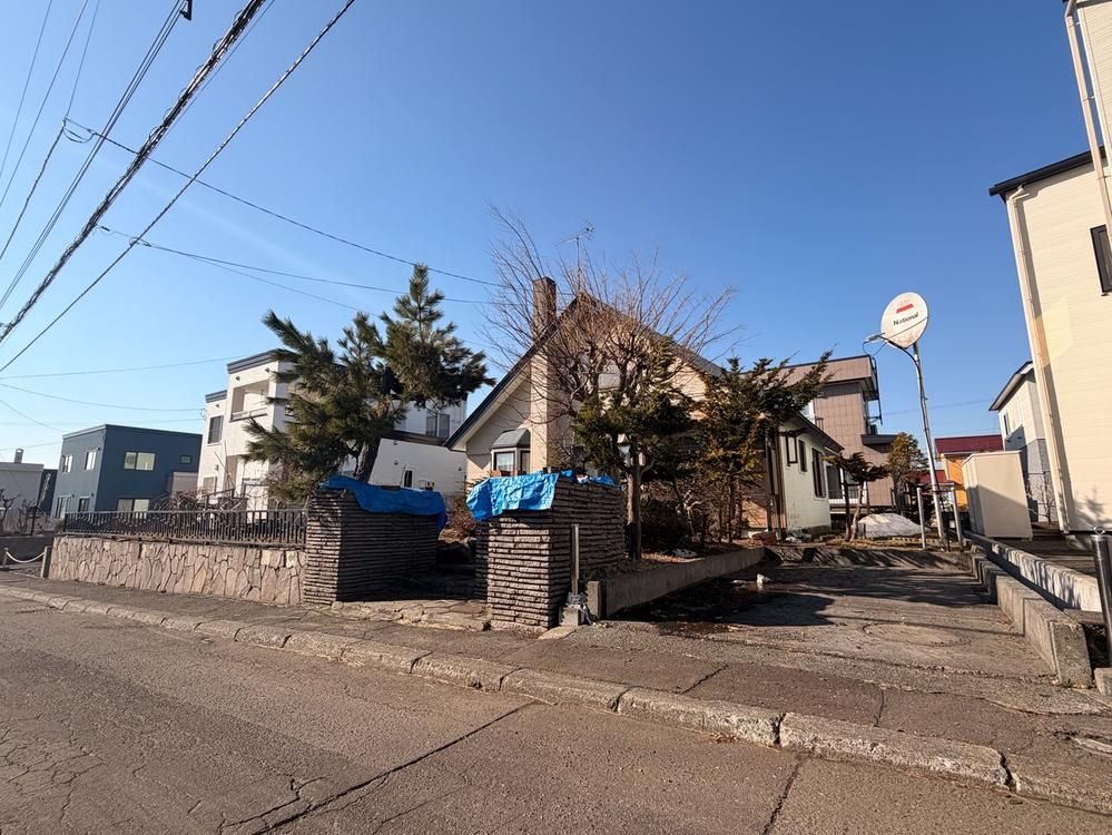 300 sqm Building Plot in Momijidai Kita, Sapporo - Thumbnail 4