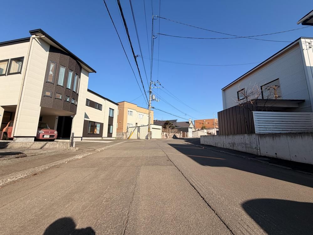 300 sqm Building Plot in Momijidai Kita, Sapporo - Thumbnail 2