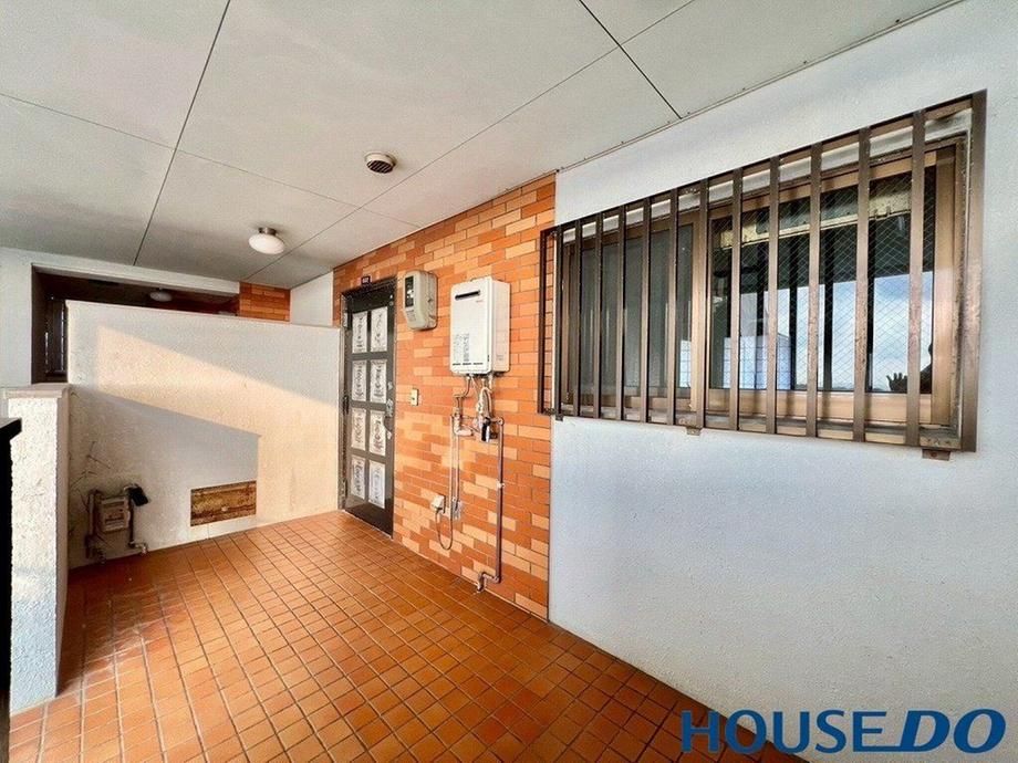 2LDK Apartment for Sale in Ginowan, Okinawa - 46.82m2 - Thumbnail 4