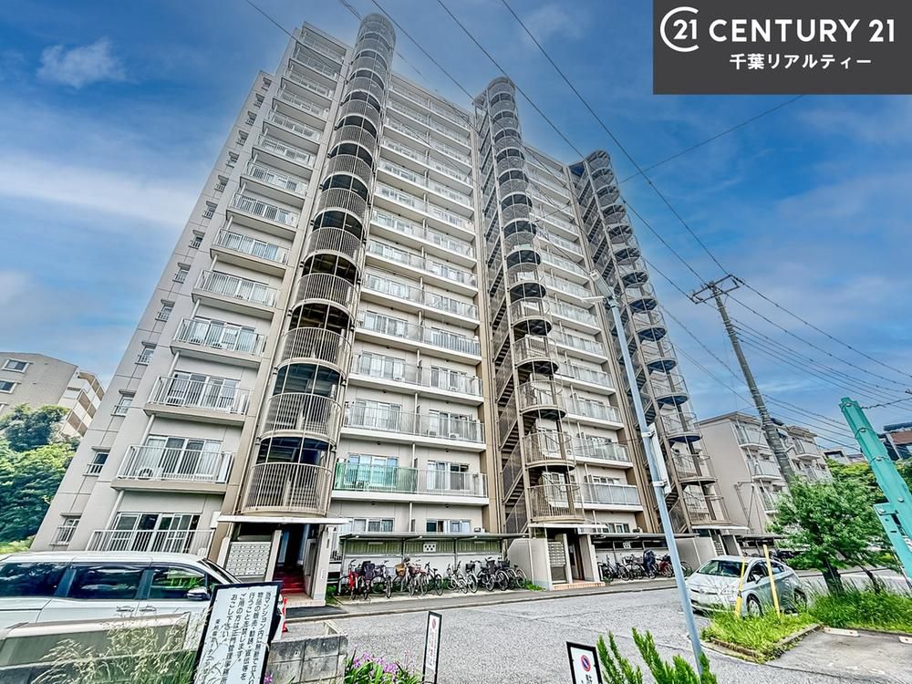 4LDK Apartment for Sale in Higashi-Funabashi, Chiba - Thumbnail 2