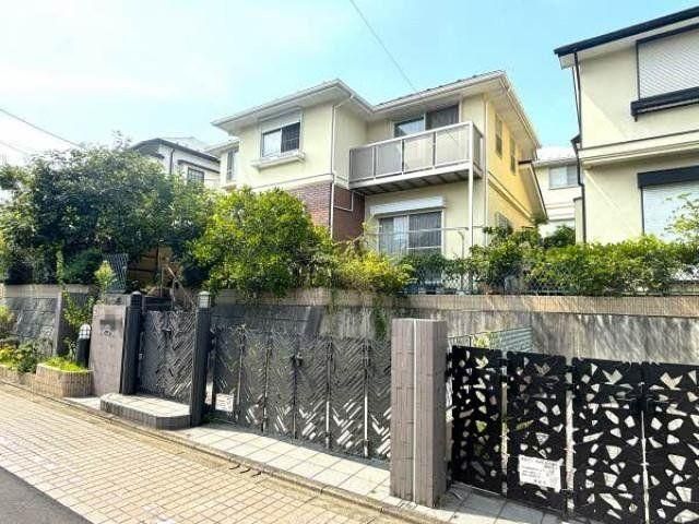 5LDK House for Sale in Machida, Tokyo | Renovated 1993 Build - Thumbnail 2