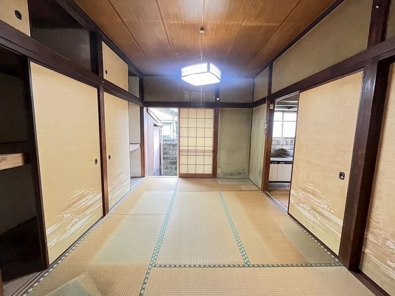 5DK House for Sale in Moji-ku, Kitakyushu - 80.71 sqm - Thumbnail 4