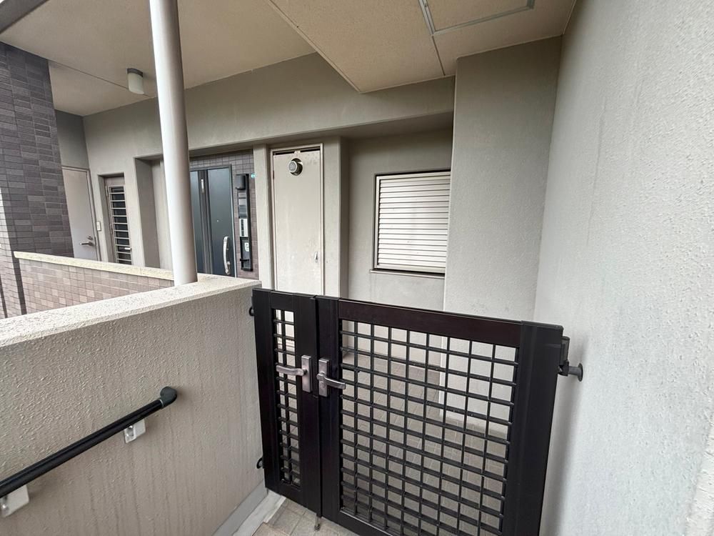4LDK Apartment for Sale in Miyazaki City - 90.54 sqm - Thumbnail 2