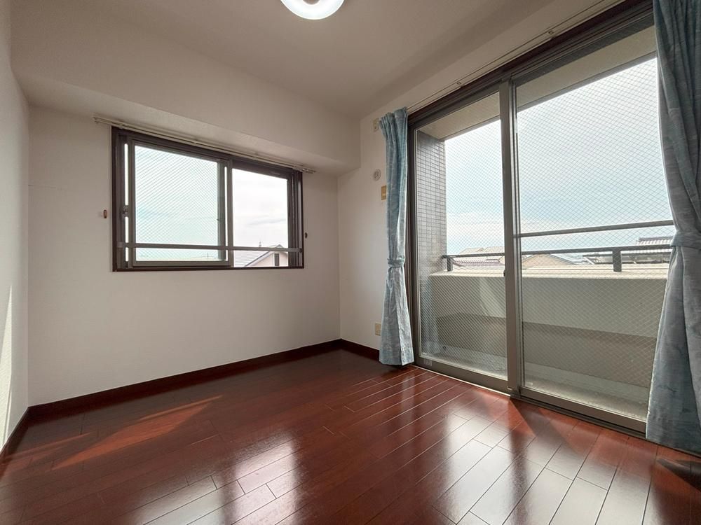 4LDK Apartment for Sale in Miyazaki City - 90.54 sqm - Thumbnail 3