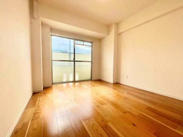 1LDK Apartment for Sale in Yokohama Minami Ward, 41.4m2 - Thumbnail 4
