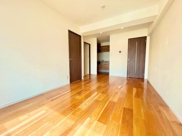 1LDK Apartment for Sale in Yokohama Minami Ward, 41.4m2 - Thumbnail 2