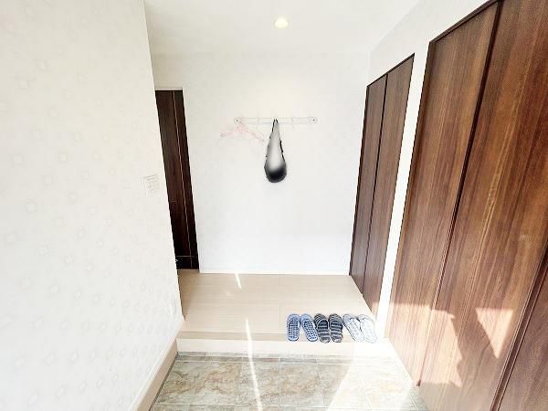 4LDK Custom Home by Misawa Home Near Onoe no Matsu Station - Thumbnail 2