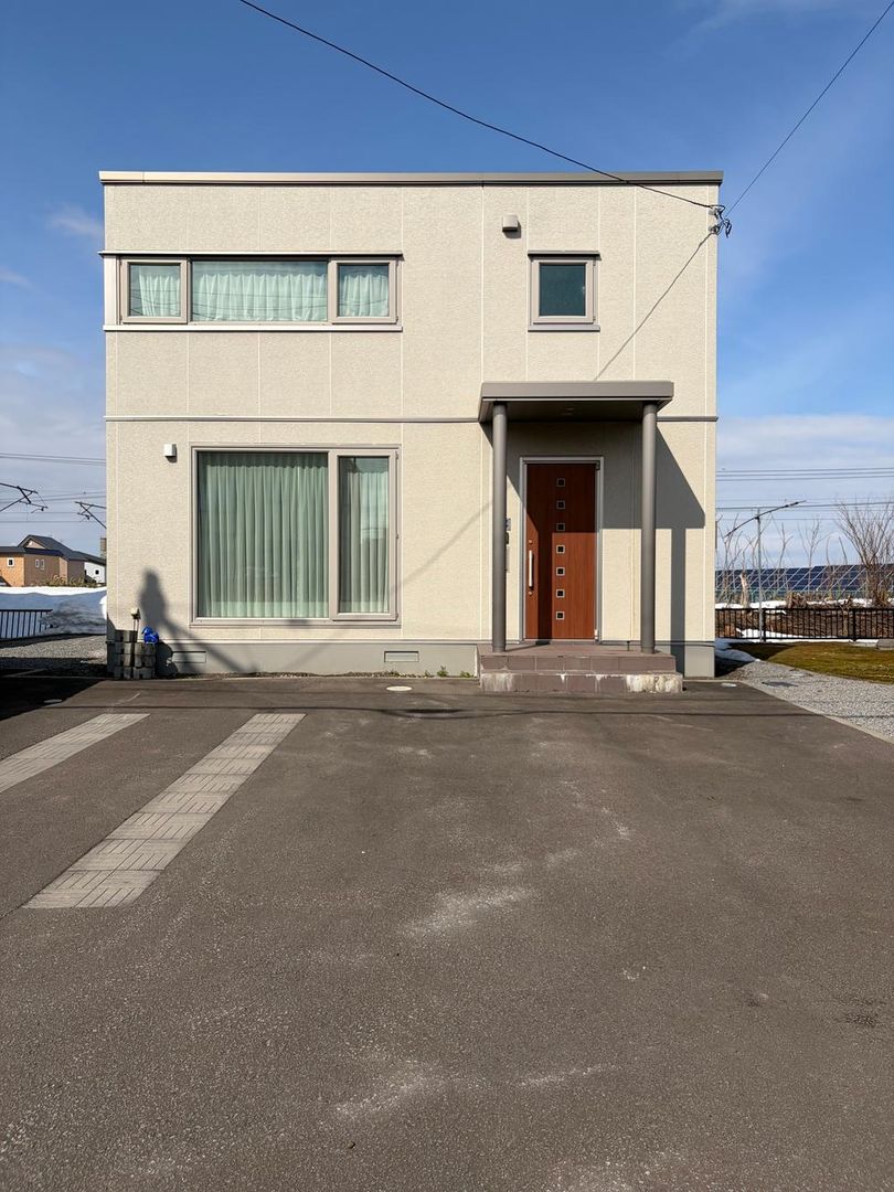 3LDK Detached House in Takikawa City, Hokkaido - 246m² Land - Thumbnail 2