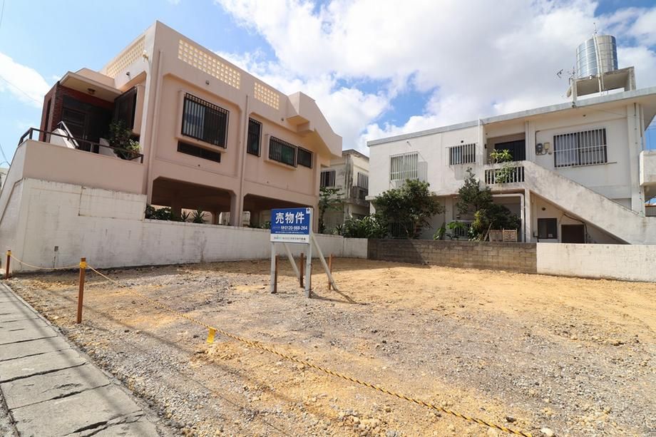 Land for Sale in Awase, Okinawa City - 195.56 sqm - Thumbnail 3