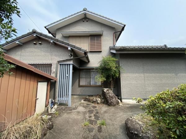 6LDK House for Sale in Nichinan, Miyazaki - 148.64m2 - Thumbnail 2