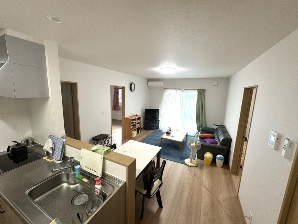 3LDK Single-Story House for Sale in Miyazaki City - Thumbnail 4