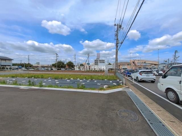 122.39m² Land for Sale in Naganuma-cho, Inage-ku, Chiba City - Thumbnail 2