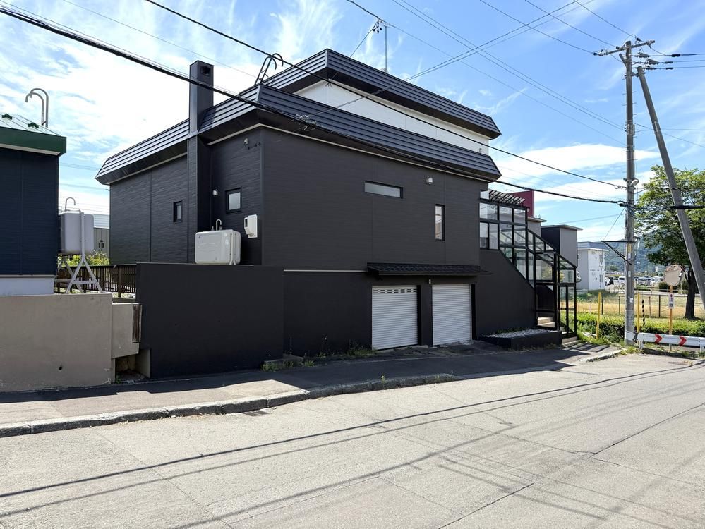 5LDK Detached House 178m2 in Toyohira, Sapporo - Thumbnail 2