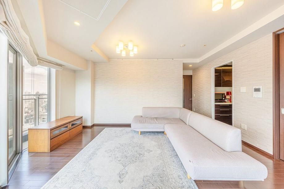 Kachidoki View Tower 32F 3LDK Apartment for Sale in Chuo, Tokyo - Thumbnail 4