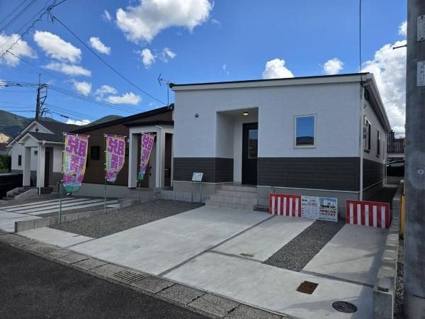 3LDK New Single-Story House for Sale in Miyazaki City Near Tano Station - Thumbnail 2