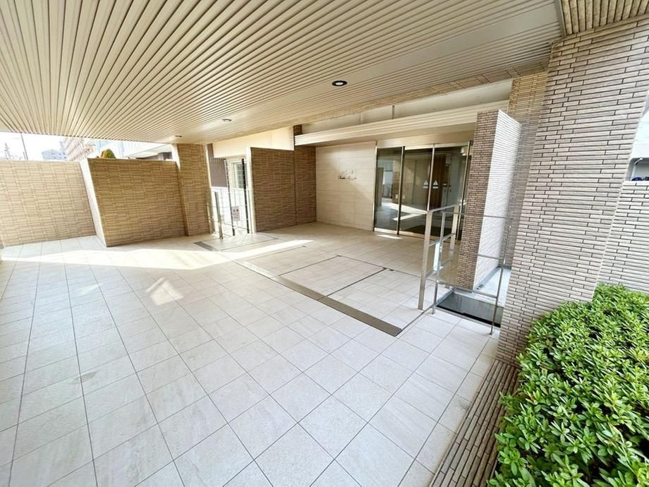 3LDK Top Floor Apartment in Sendai Miyagino for Sale - Thumbnail 3
