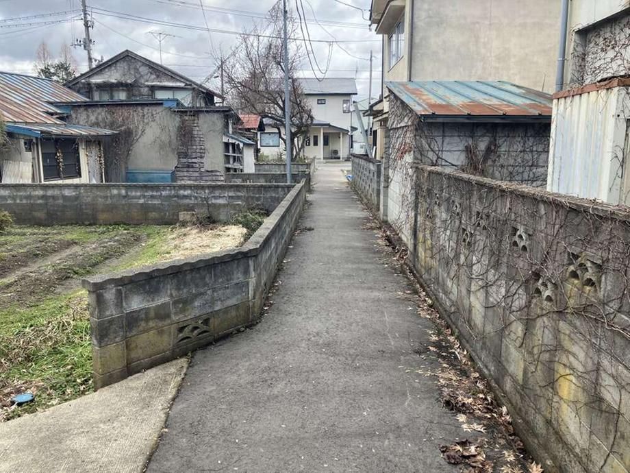 4DK Detached House for Sale in Kitakata, Fukushima - Thumbnail 3