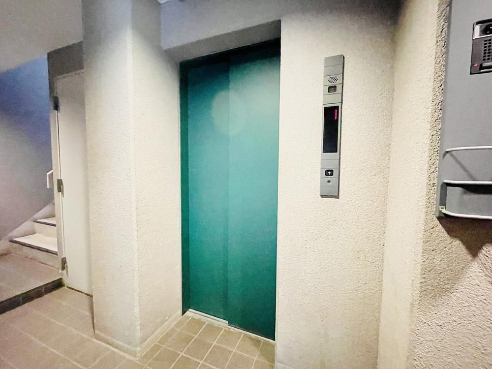 Renovated 2LDK Apartment in Izumi Ward, Yokohama - Thumbnail 4