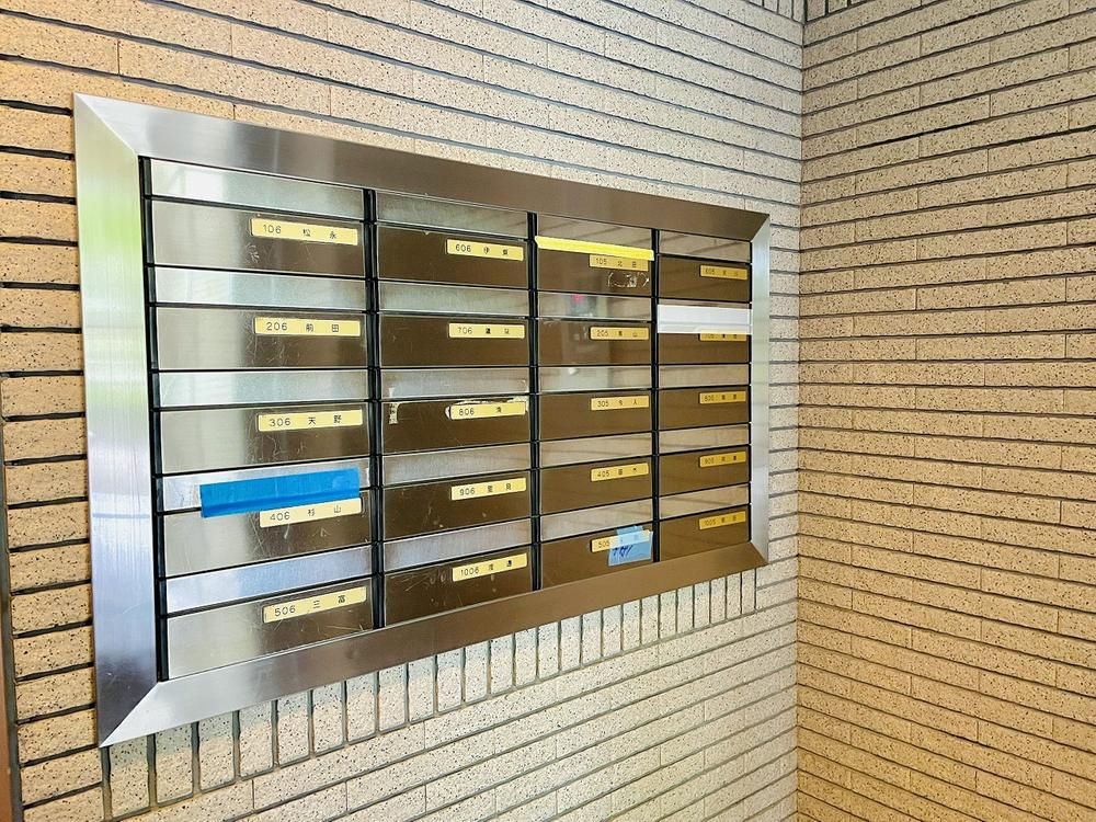 Renovated 2LDK Apartment in Izumi Ward, Yokohama - Thumbnail 3