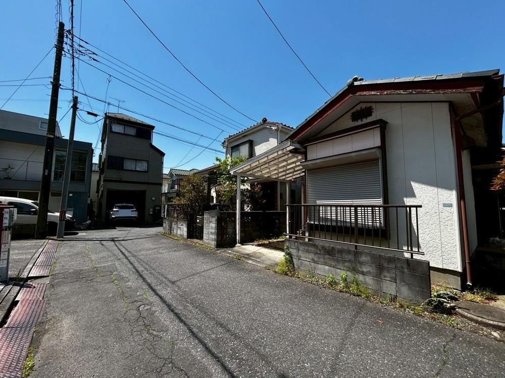 2LK Single-Story House in Hamura, Tokyo for 10 Million Yen - Thumbnail 2