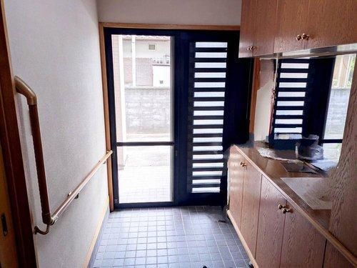 4LDK+S House with 3 Car Parks in Kainan, Wakayama - 13.8M Yen - Thumbnail 3