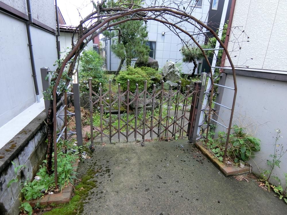 6SDK House for Sale in Yasue, Joetsu City, Niigata - Thumbnail 2