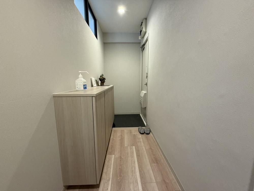 Renovated 3LDK Apartment in Sapporo Kita Ward for Sale - Thumbnail 2