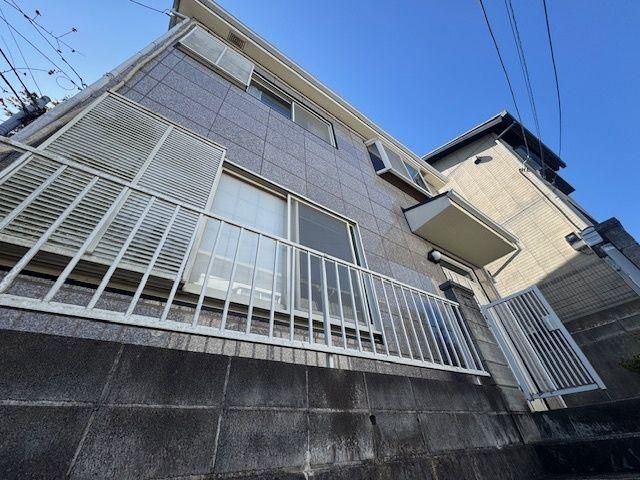 4LDK Detached House in Totsuka-ku, Yokohama – 20.8 Million Yen - Thumbnail 2