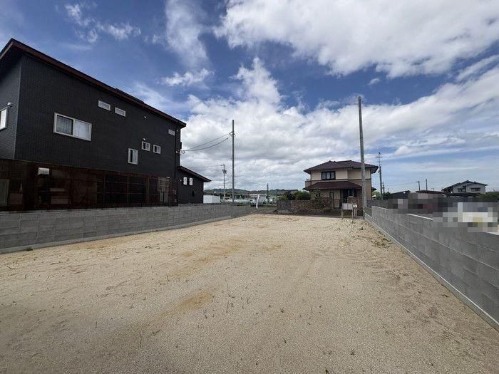 Land for Sale in Minamitakaimachi, Matsuyama City, Ehime - Thumbnail 3