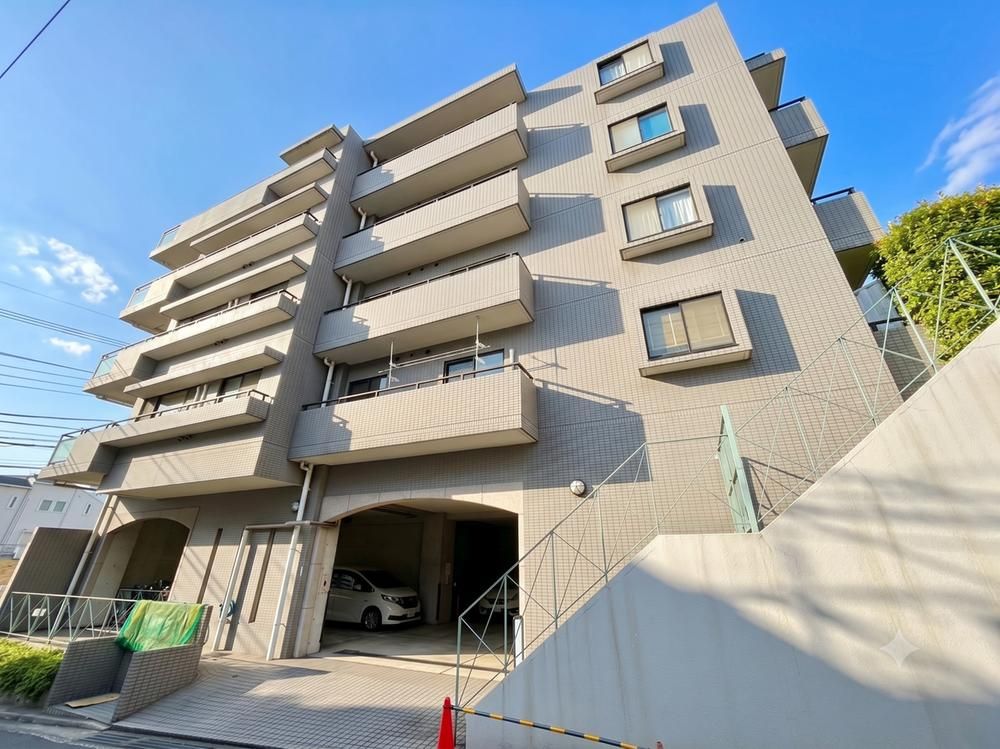 Renovated 3LDK Apartment Near Tama-Plaza Station, Yokohama - Thumbnail 2