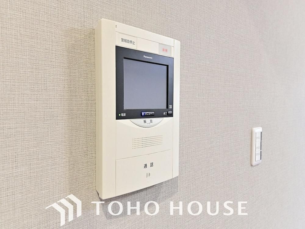 4LDK Renovated Apartment in Kawasaki Ward, Kanagawa - Thumbnail 2