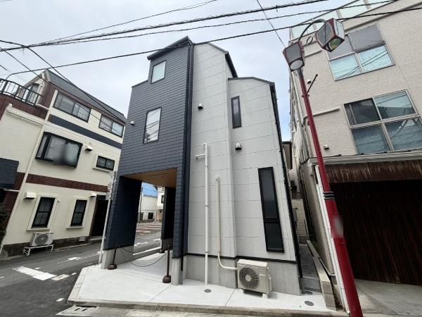3LDK House for Sale in Toshima City, Tokyo - Thumbnail 4