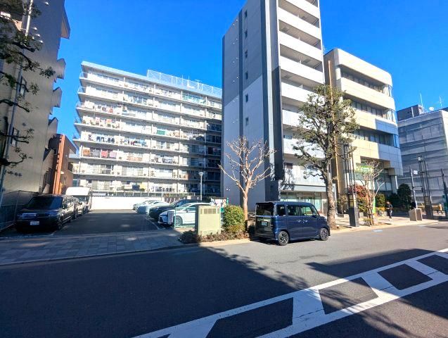 Land for Sale in Sumida, Tokyo – 118m2 Corner Plot near Ryogoku - Thumbnail 3
