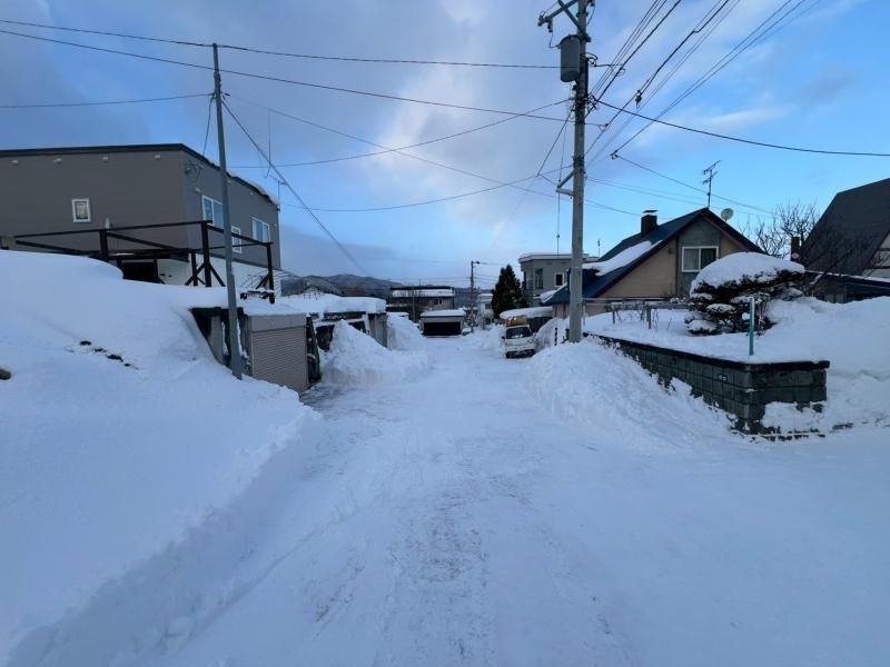 Land for Sale in Minami-ku, Sapporo - 371 sqm - Thumbnail 2