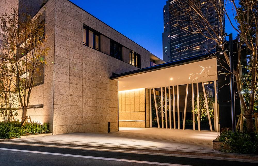 Luxury 3LDK Apartment in Daikanyama, Tokyo – 94.92 sqm - Thumbnail 2