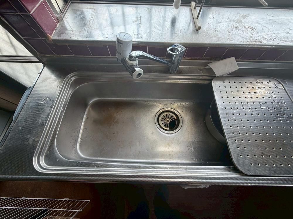 7DK House for Sale in Hodogaya-ku, Yokohama with Garden and Parking - Thumbnail 4
