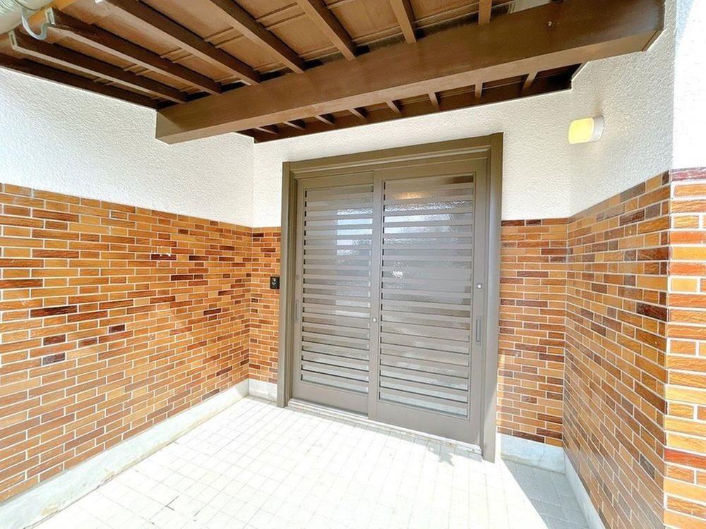 Renovated 5LDK House on 117 Tsubo Land in Chikugo City, Fukuoka - Thumbnail 3