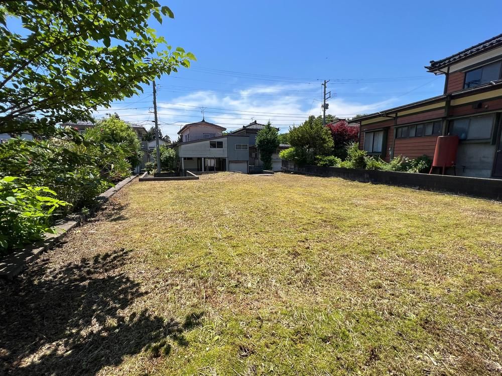 Land for Sale in Joetsu City, Niigata - 235.95 sqm - Thumbnail 2