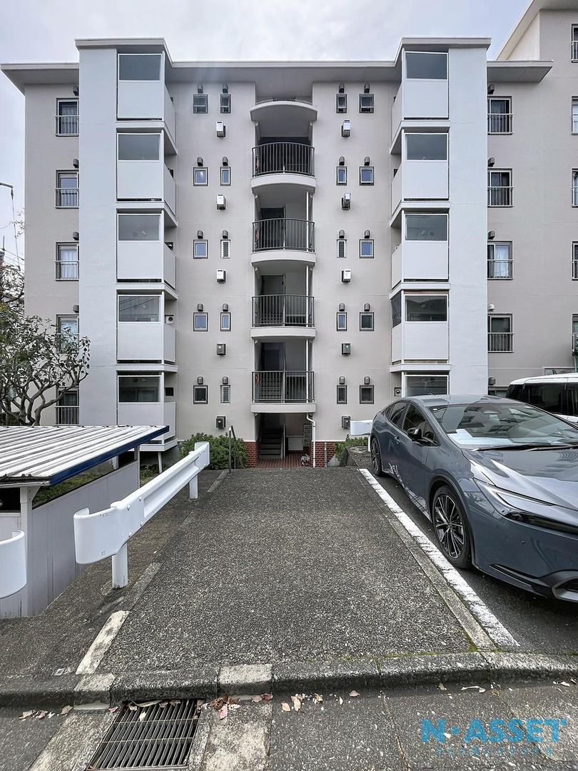 3LDK Apartment for Sale in Miyamae Ward, Kawasaki - Image 1