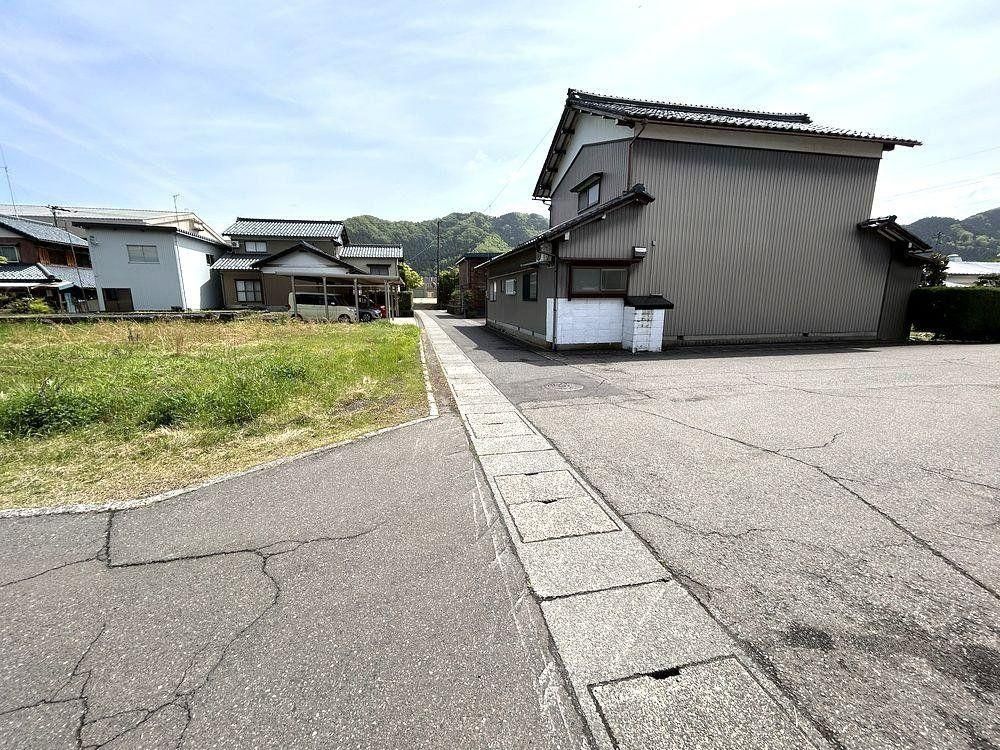 269.71 sqm Land for Sale in Awatabe-cho, Echizen City - Thumbnail 2