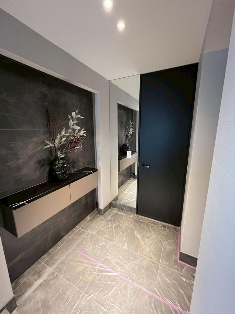2LDK Apartment for Sale in Minato-ku, Tokyo - 105.46 sqm - Thumbnail 4