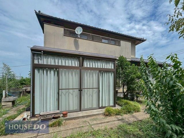 5LDK Traditional House with River Views in Oyama, Tochigi - Thumbnail 2