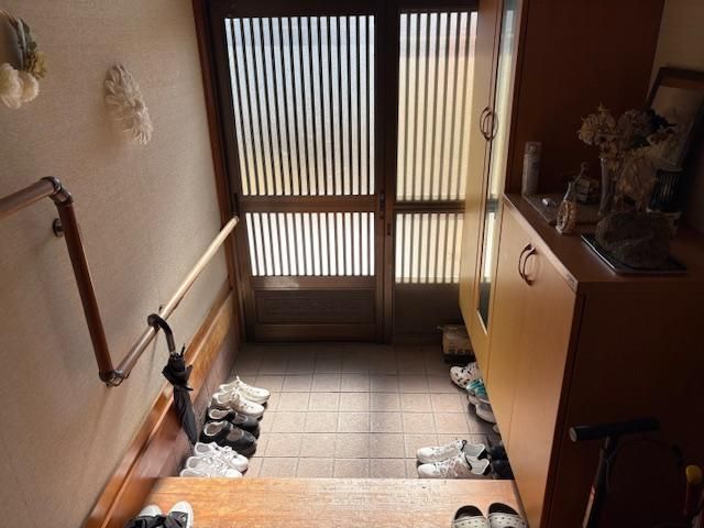Spacious 6LDK House for Sale in Miyazaki City, Miyazaki - Thumbnail 2