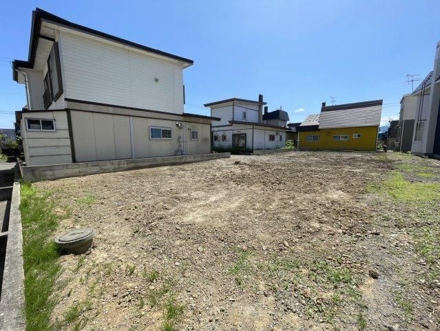 Land for Sale in Shinkawa 4-jo, Kita Ward, Sapporo - 332 sqm - Thumbnail 3