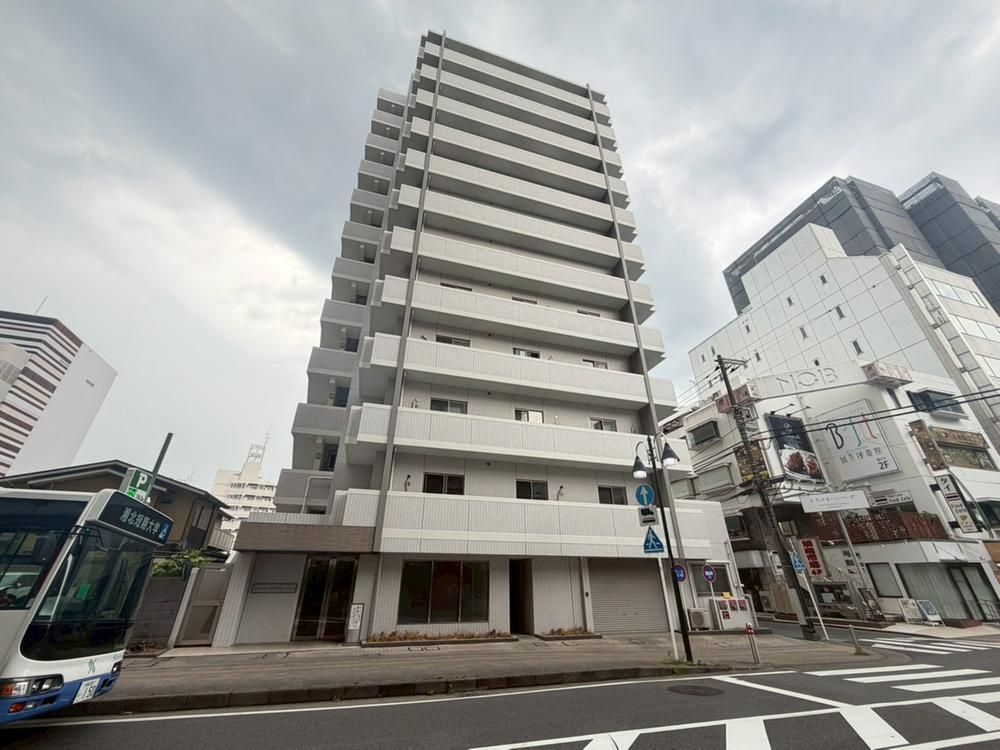 Renovated 2LDK Apartment Near Hon-Atsugi Station, Atsugi - Thumbnail 2